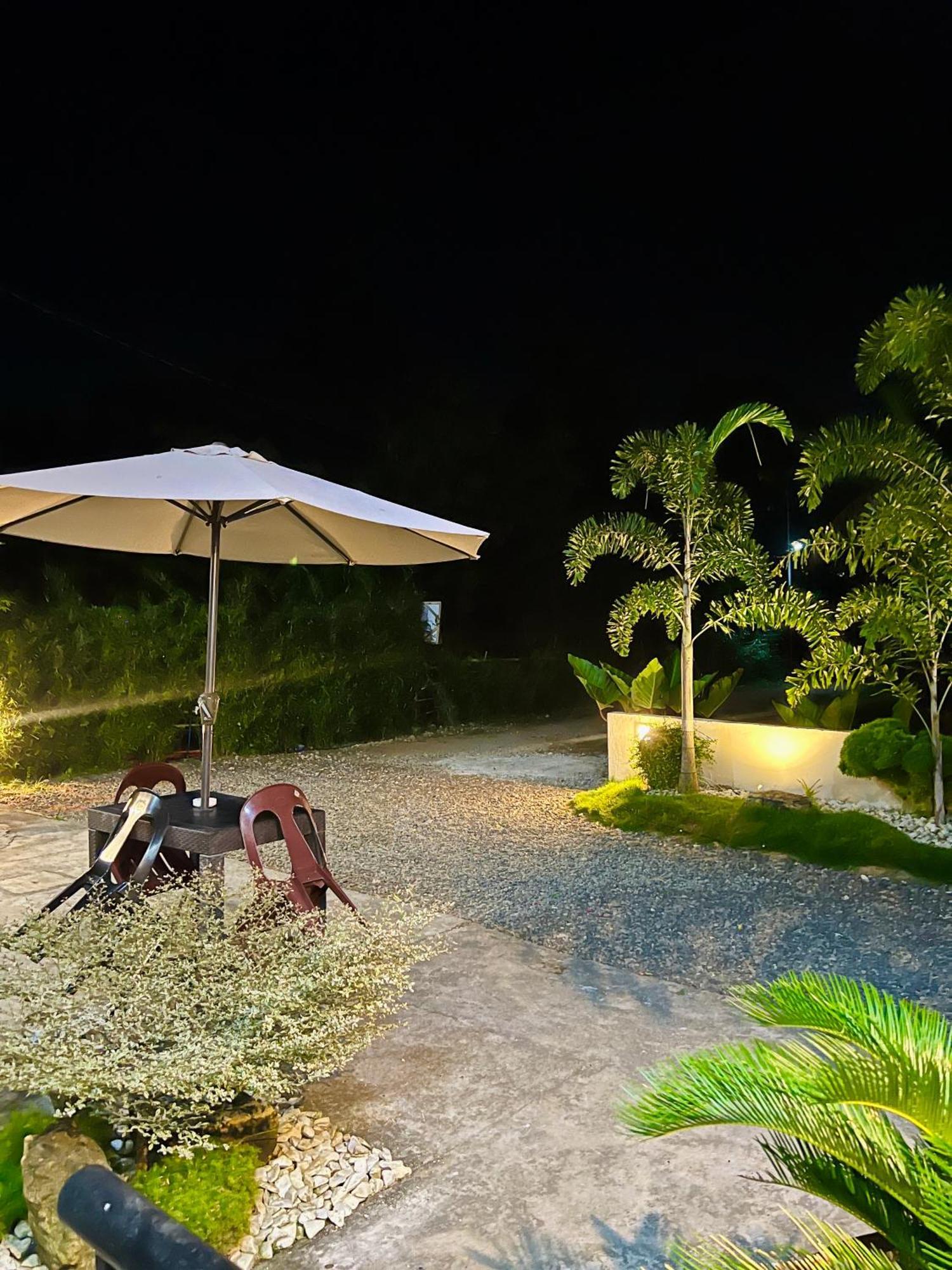 Sky Traveller Suites Panglao Exterior foto